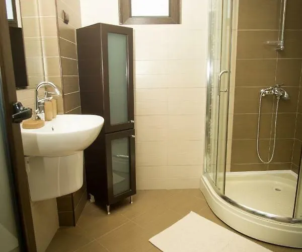 Луксозна вила Pri Shtarkela