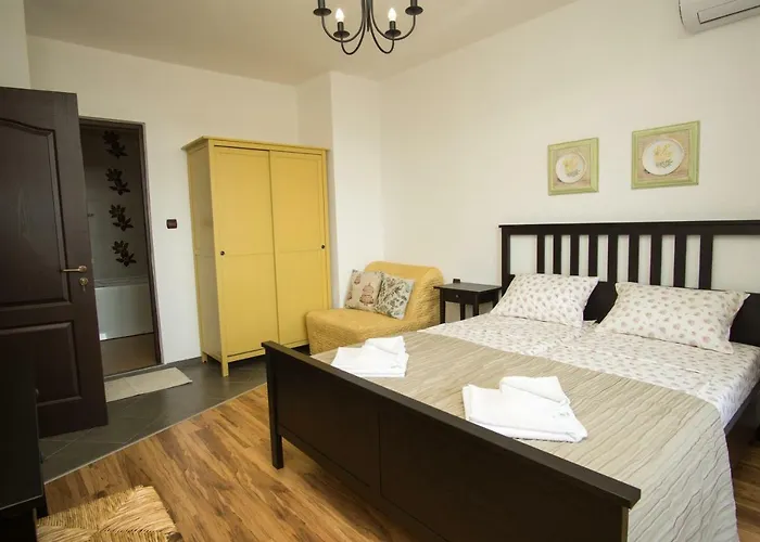 Луксозна вила Pri Shtarkela *