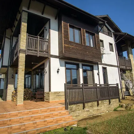 Pri Shtarkela Vila Brodilovo