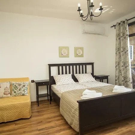 Pri Shtarkela Brodilovo